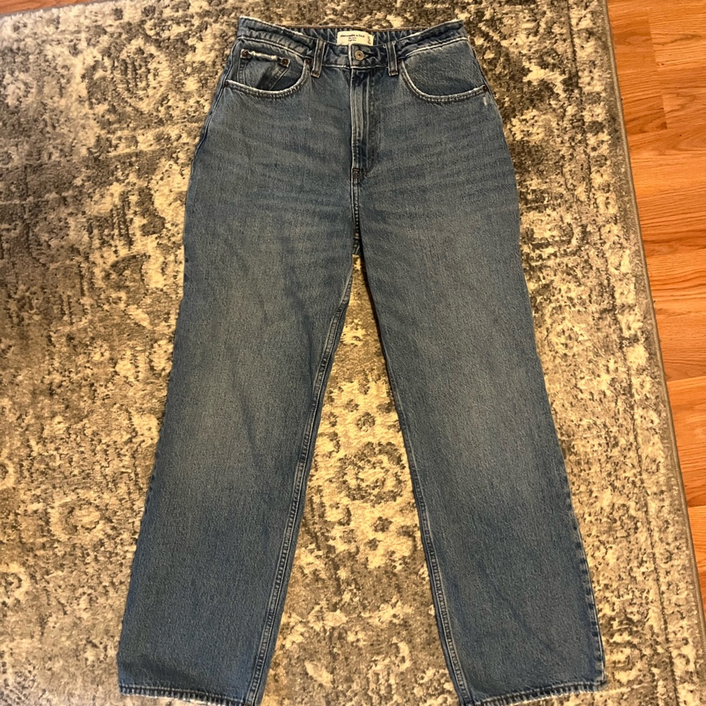Abercrombie jeans